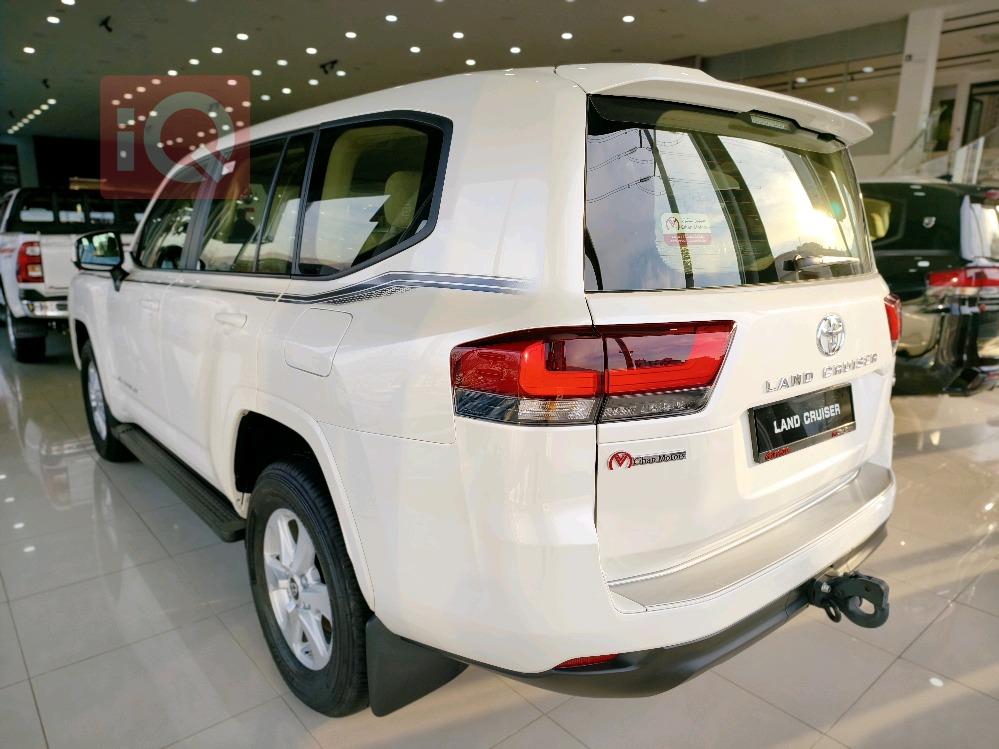 تويوتا لاندكروزر